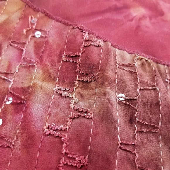Vintage Dressbarn V Neck Top Women M Red Tie Dye 3/4 Slv Stretch Sequin 90s Y2K - Picture 7 of 14